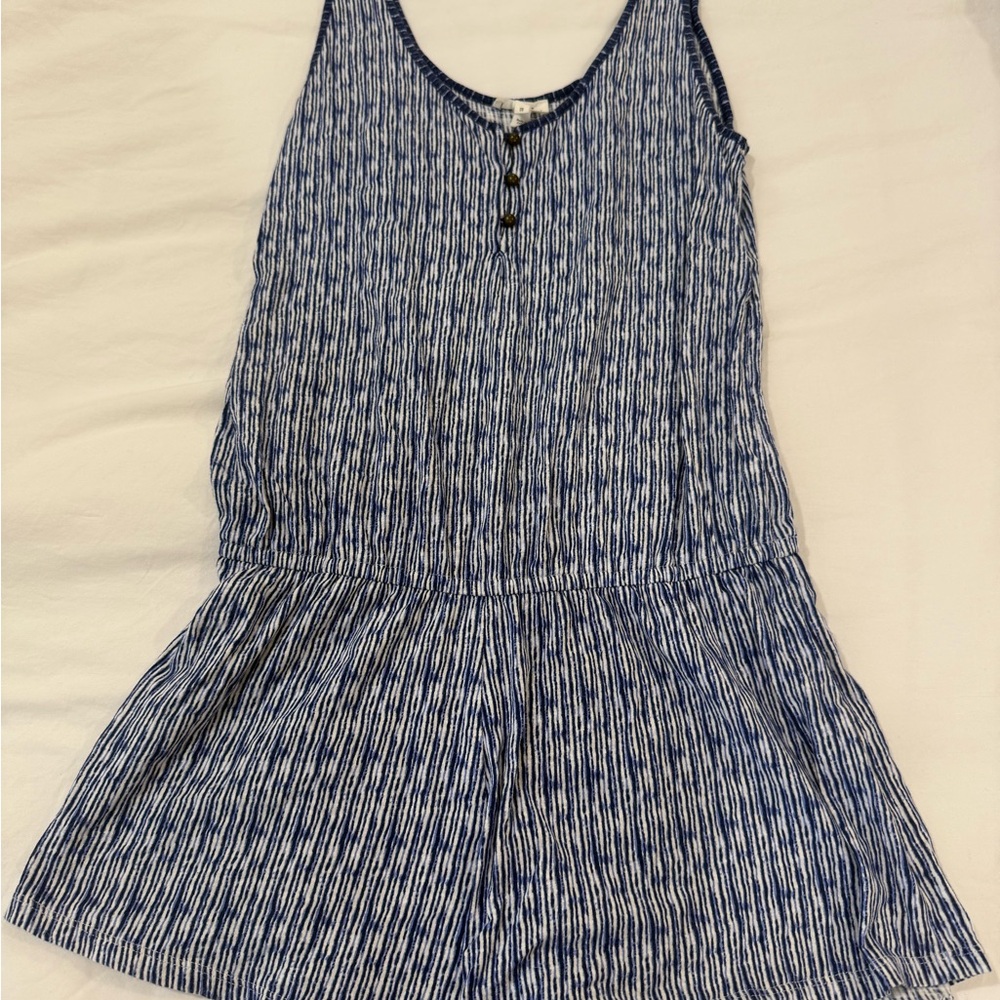 Soft Joie Navy and White Textured Top